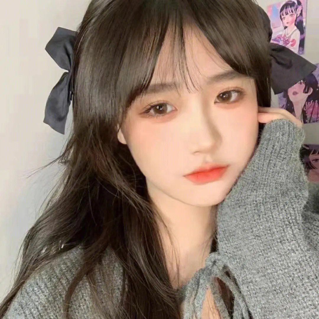 冰属性男子与酷酷女同事